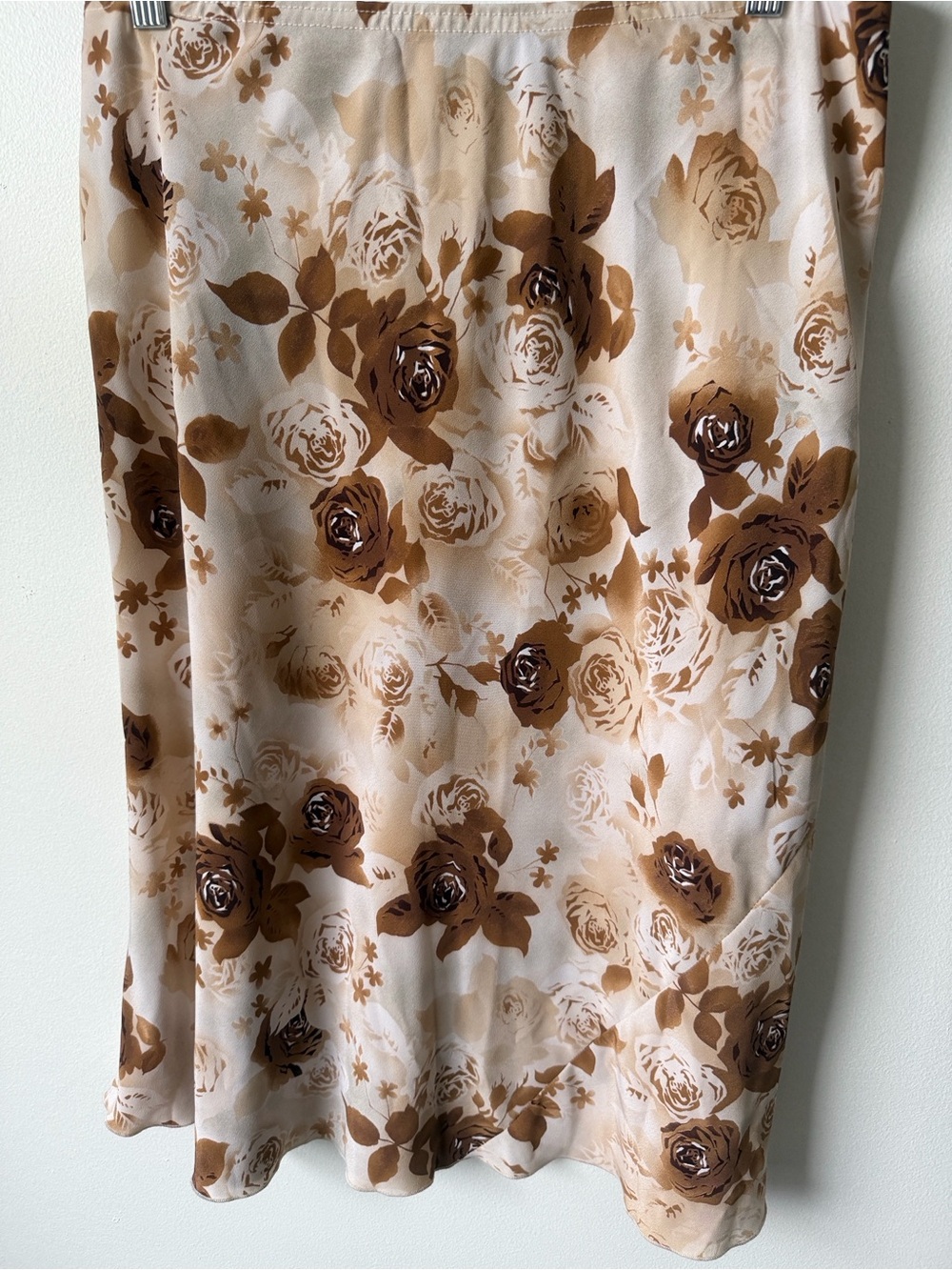 Neutral Floral Midi Skirt in Beige and Brown SZ M